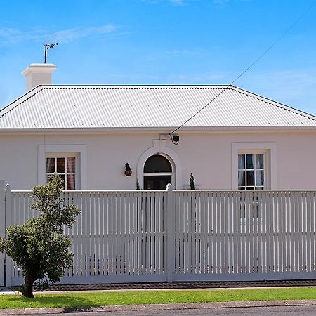 Historic Central Cottage In Warrnambool Bilik gambar
