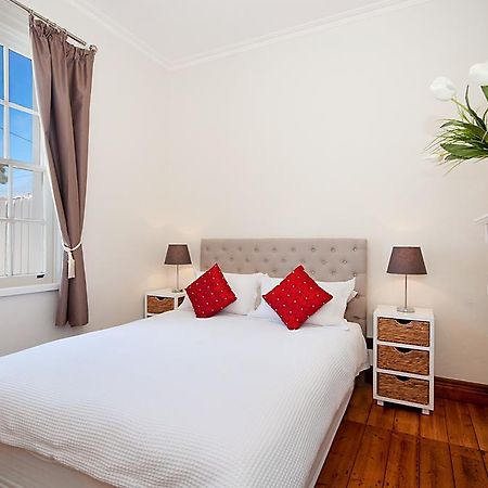 Historic Central Cottage In Warrnambool Bilik gambar