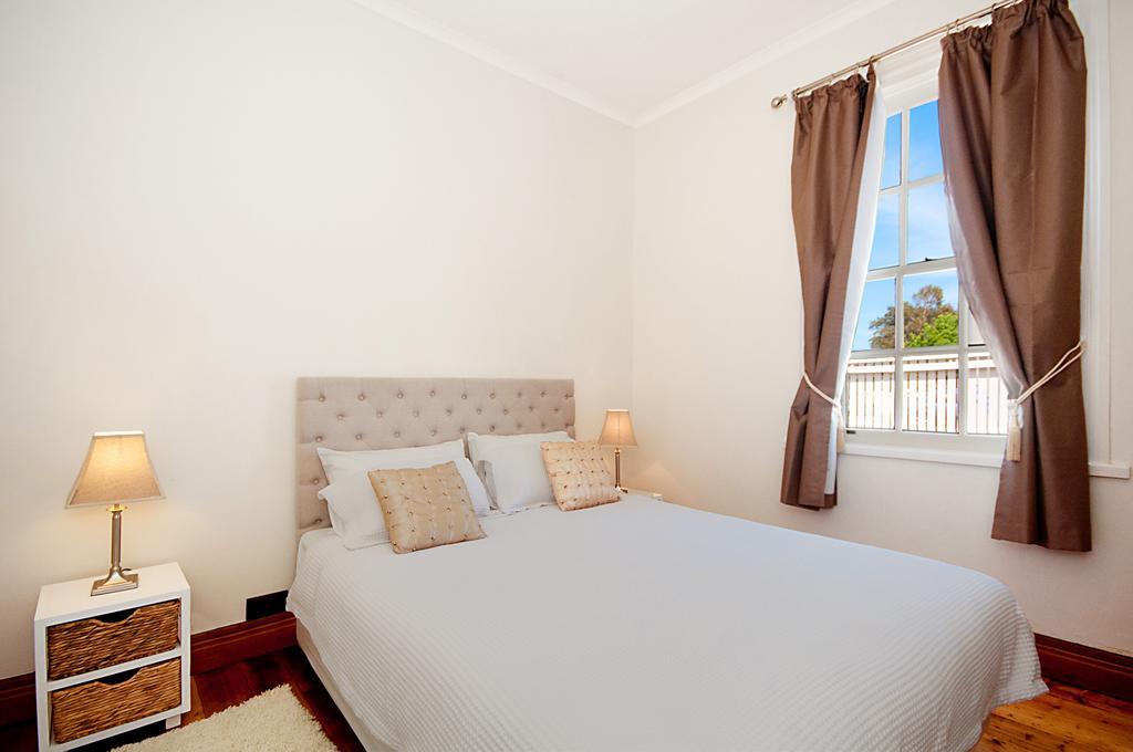Historic Central Cottage In Warrnambool Bilik gambar
