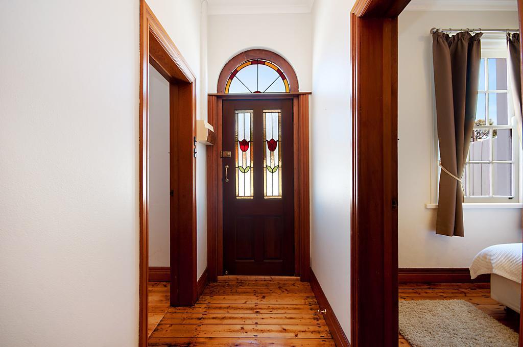 Historic Central Cottage In Warrnambool Bilik gambar